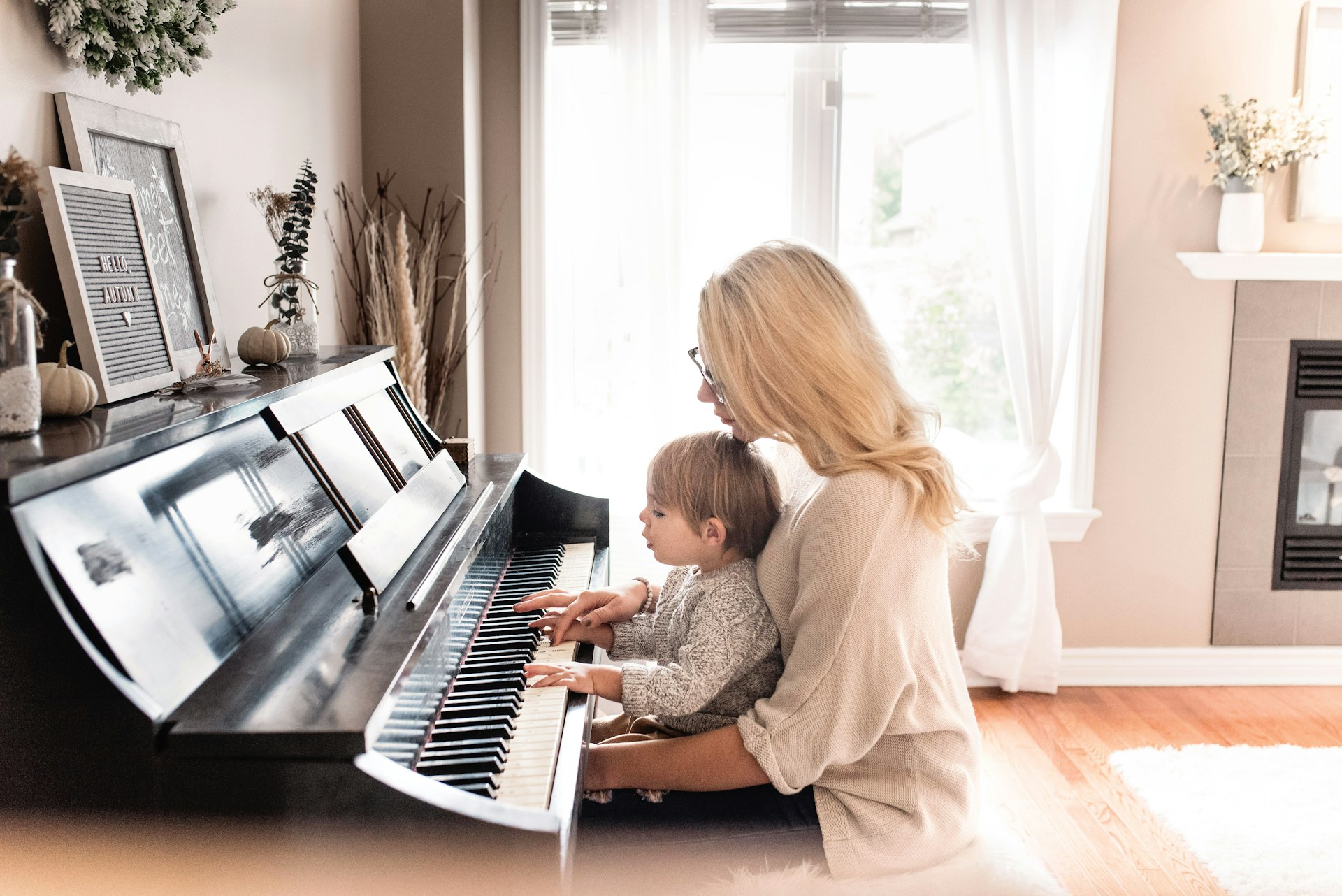 Music teacher image